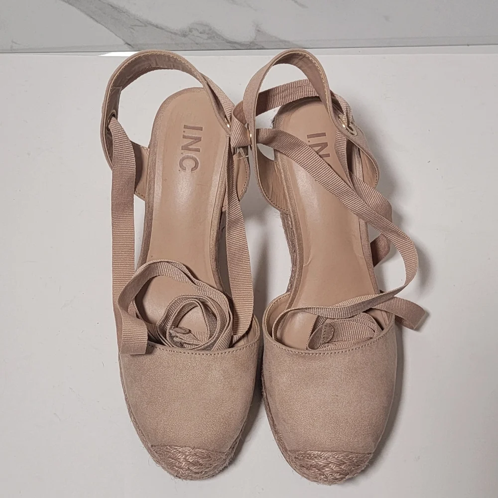 I.N.C. Maise Almond Toe Nude Espadrille Wedge Platform strappy sandals Size 8.5